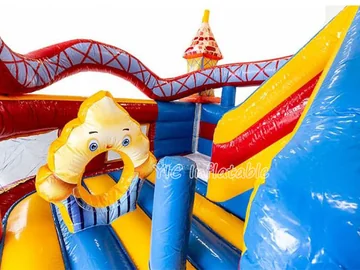 Carnival Combo Bounce House detail view