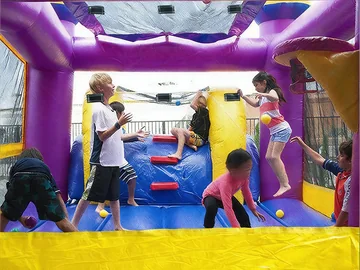 princess themed inflatable bounce-and-slide attraction detail view