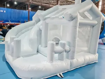 custom inflatable bounce-and-slide attraction detail view