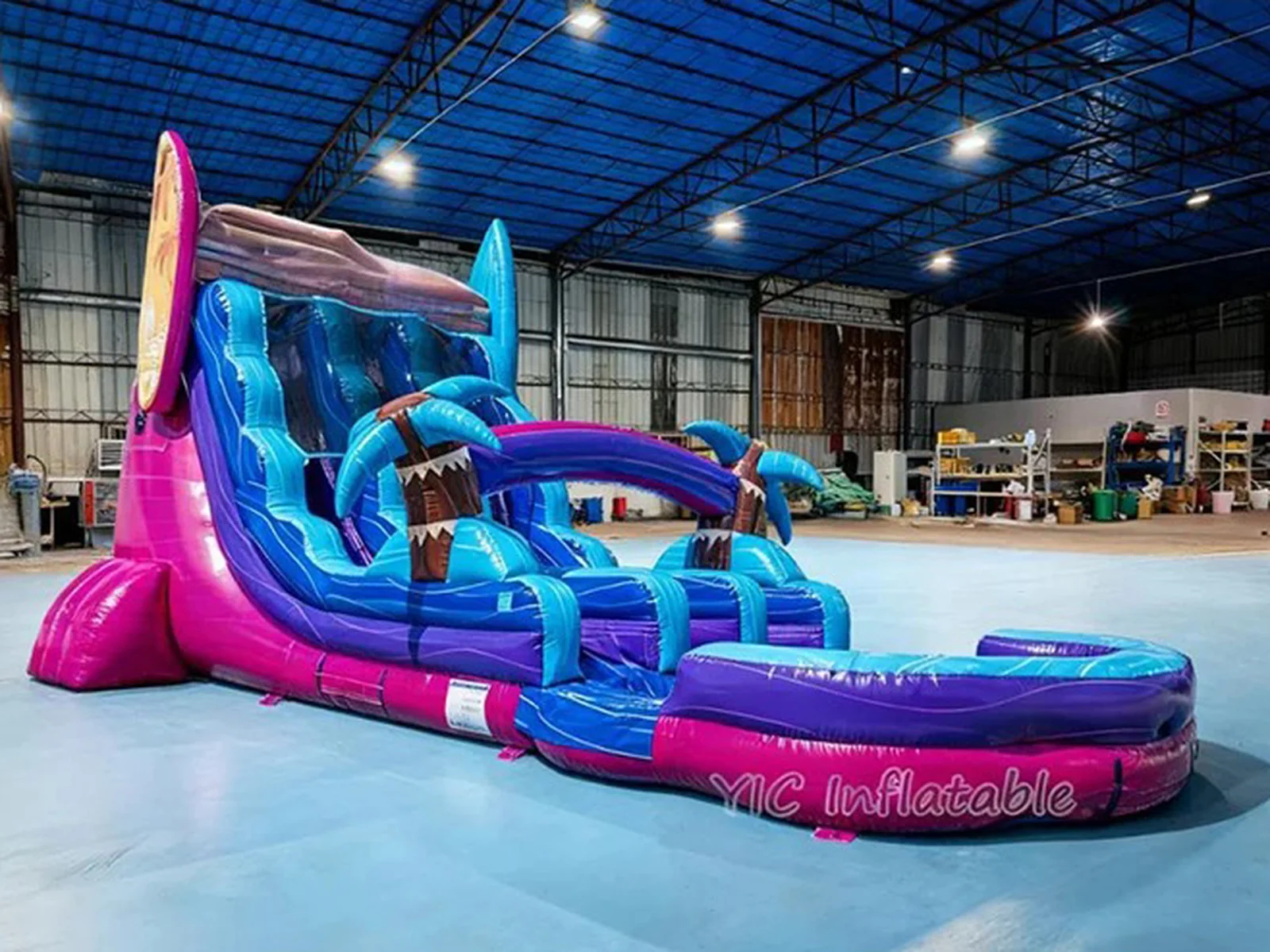 Inflatable Water Slide with Palm Trees detail view 4