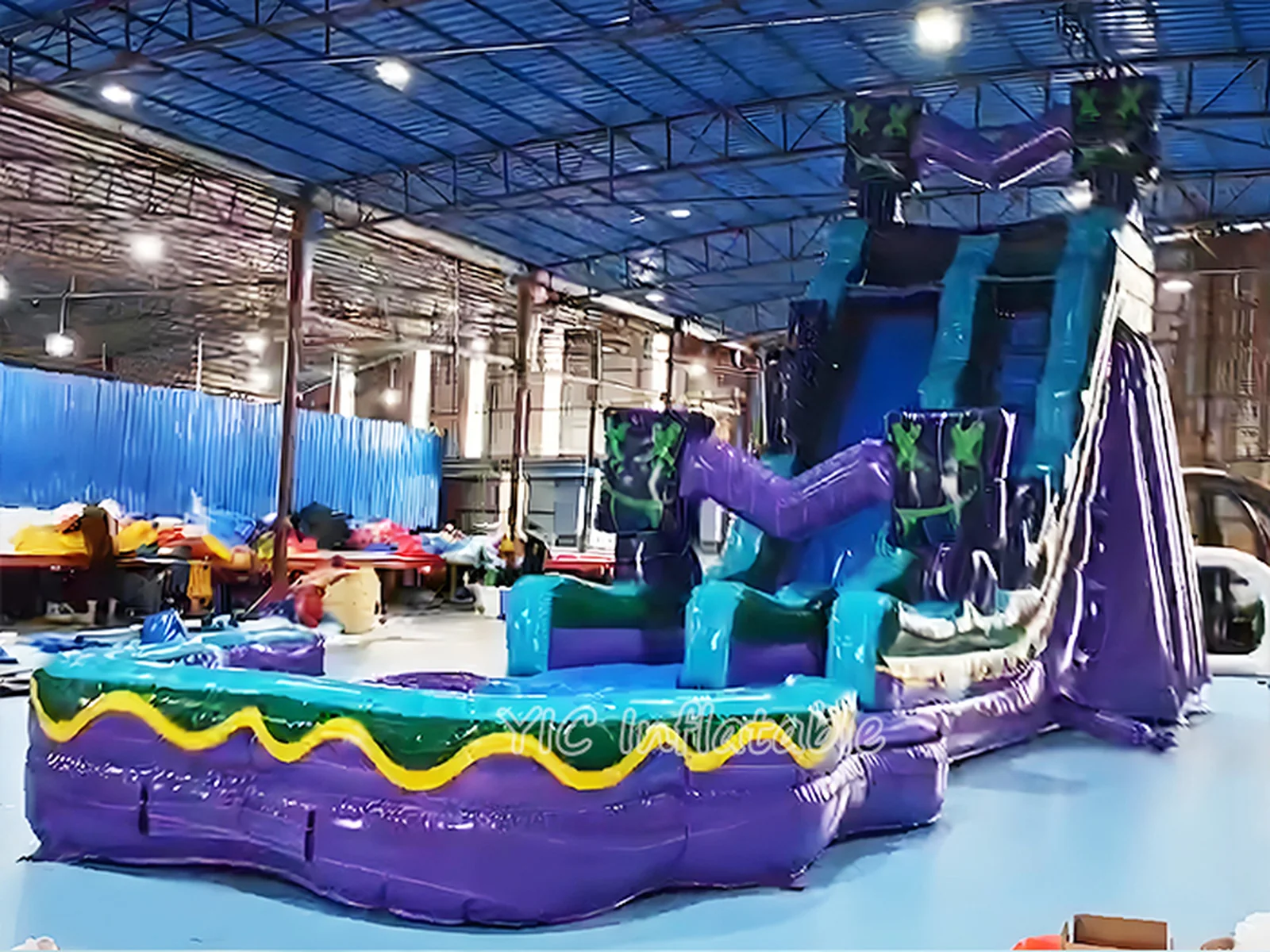 Commercial Water Slide with Blower detail view 3