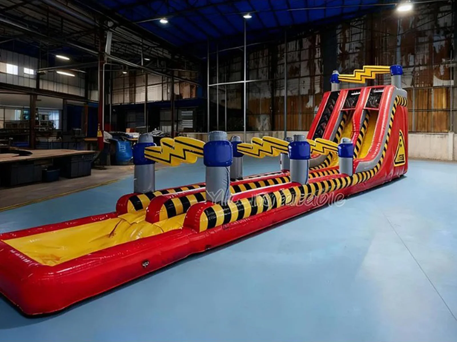 Lightning Mcqueen Inflatable Water Slide detail view 3