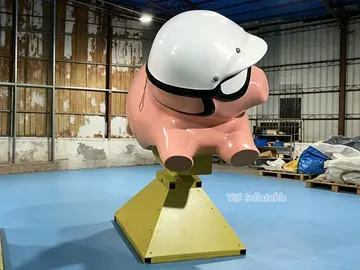 custom interactive amusement attraction detail view