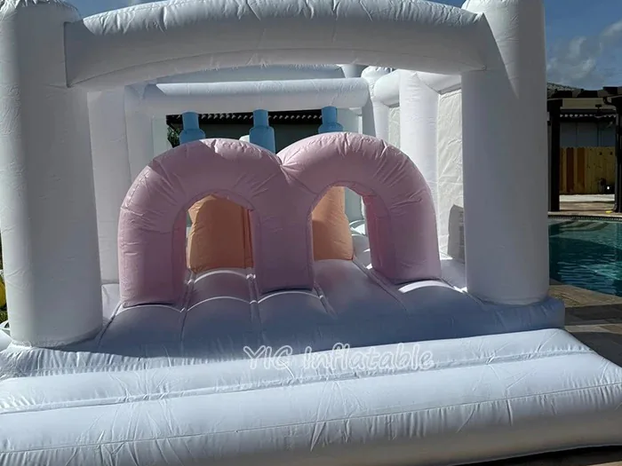 custom inflatable challenge course detail view
