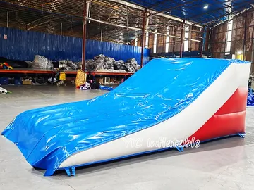 Blow Up Fmx Landing Airbag side view